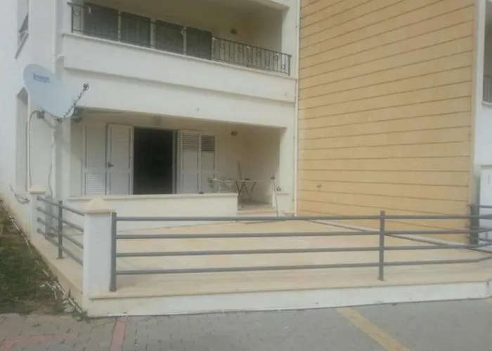 Sapphire Apartament *